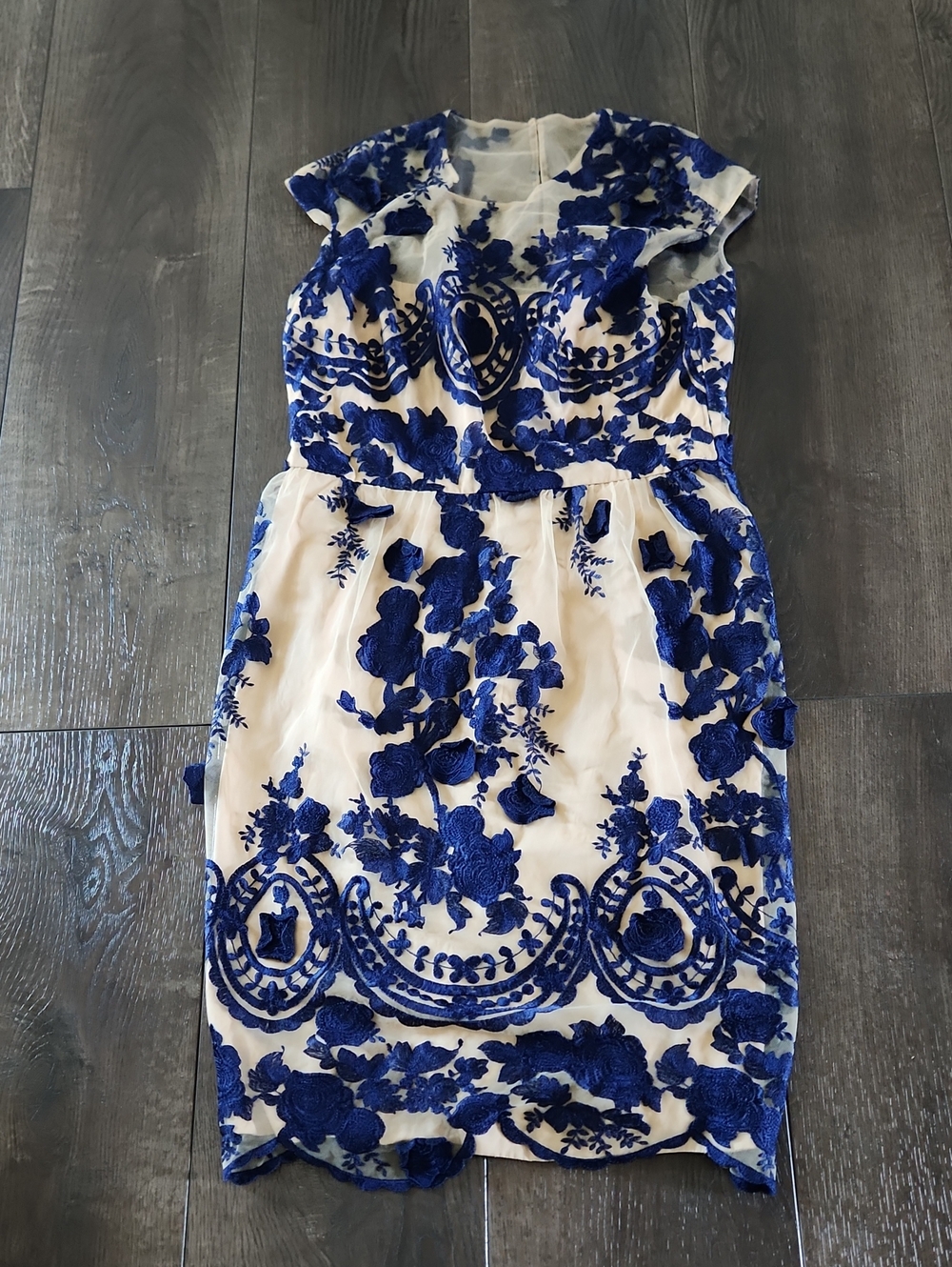 MARCHESA Navy Floral Embroidered Rosette Cap Sleeve Beige Tulle Sheath Dress 14